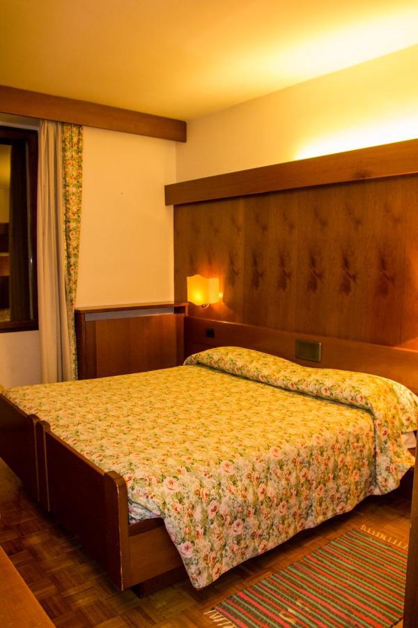 Hotel Carlone Breguzzo Extérieur photo
