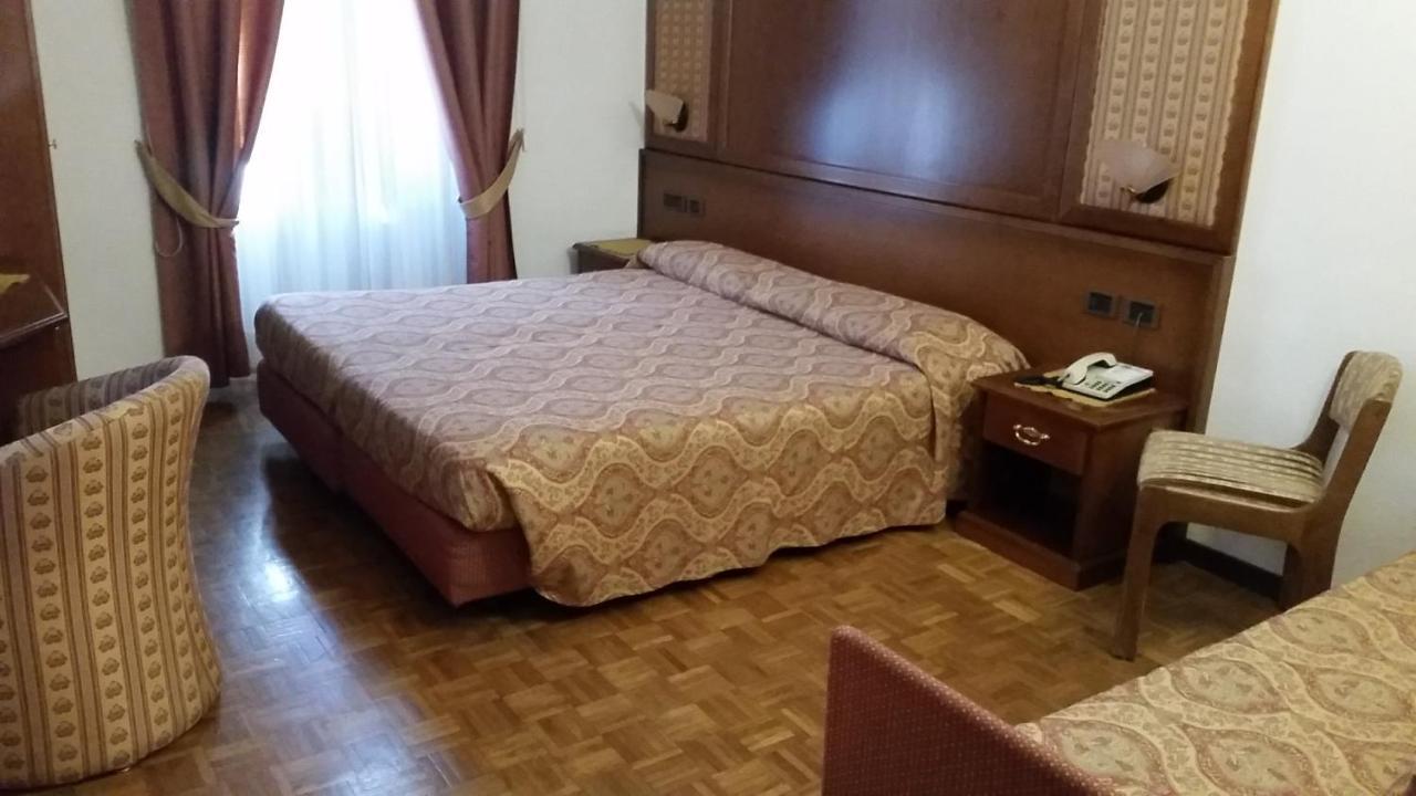 Hotel Carlone Breguzzo Extérieur photo